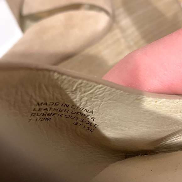 NWOT Michael Kors Wedge Light Beige Suede Platform Sandal Harley Silver Hardware - Picture 7 of 16